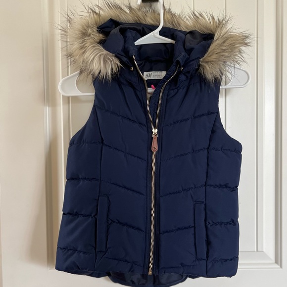 H&M fall/Winter vest - Picture 1 of 3